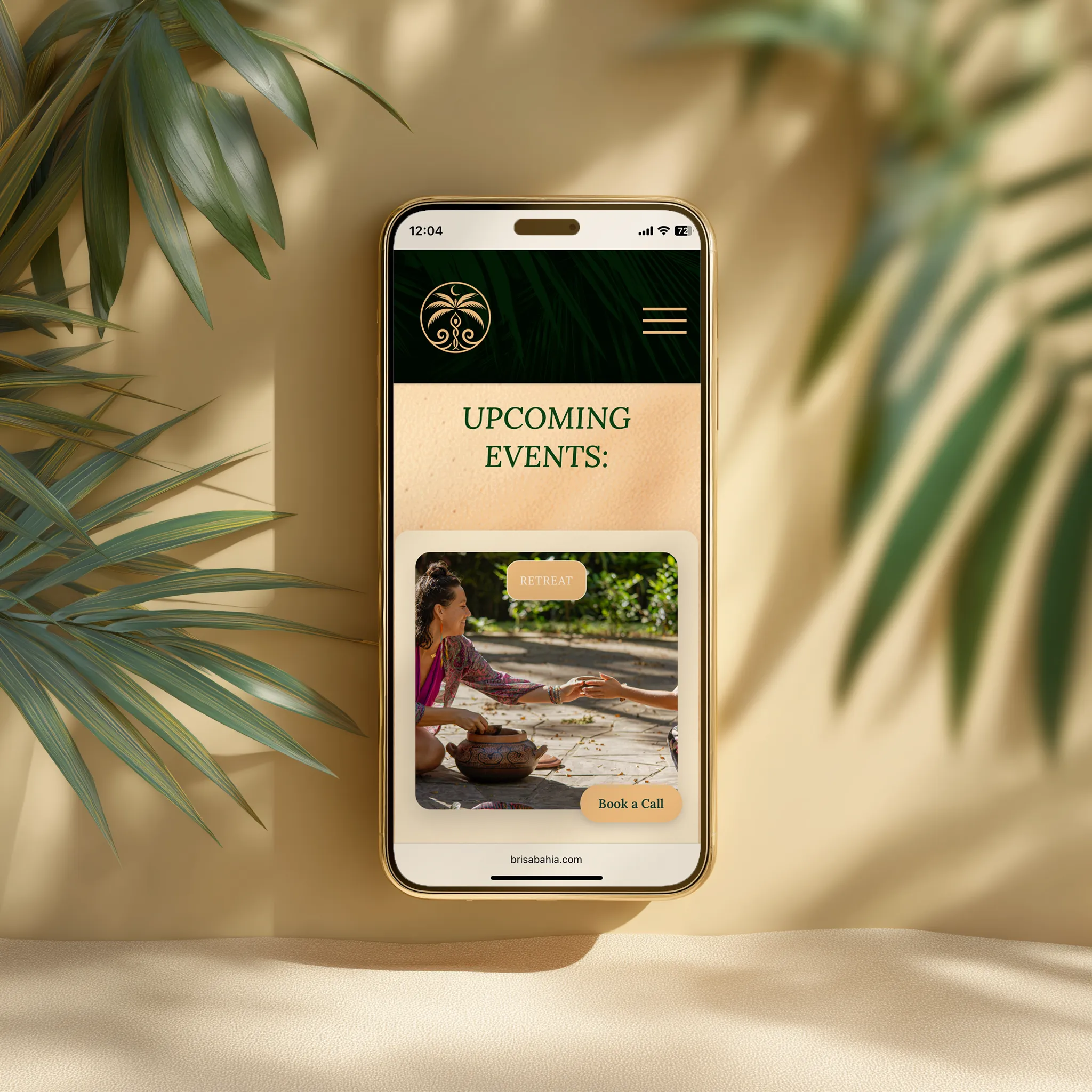 Brisa Bahía retreat mobile screen showing responsive layouts